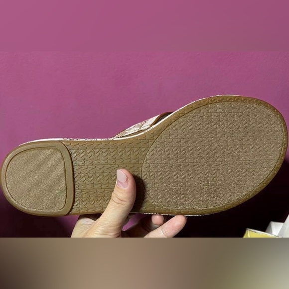 Michael Kors Indira Sandals - Picture 3 of 3